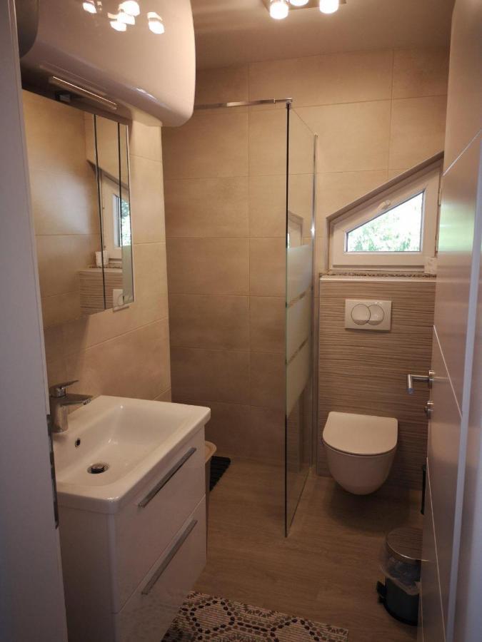 Galeb Apartments Osjecka Ulica 37 Pula Eksteriør billede