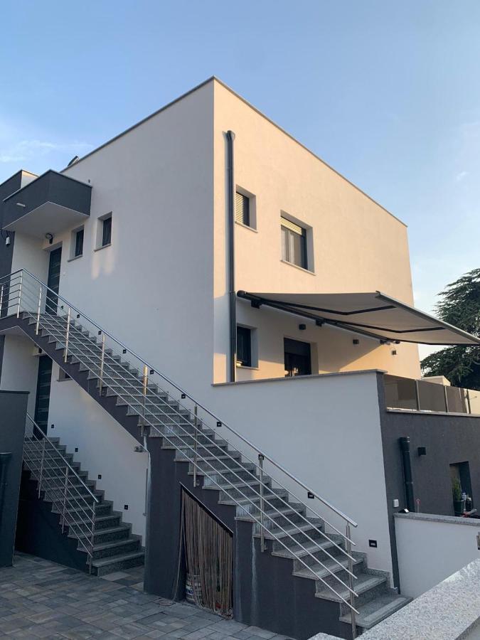 Galeb Apartments Osjecka Ulica 37 Pula Eksteriør billede